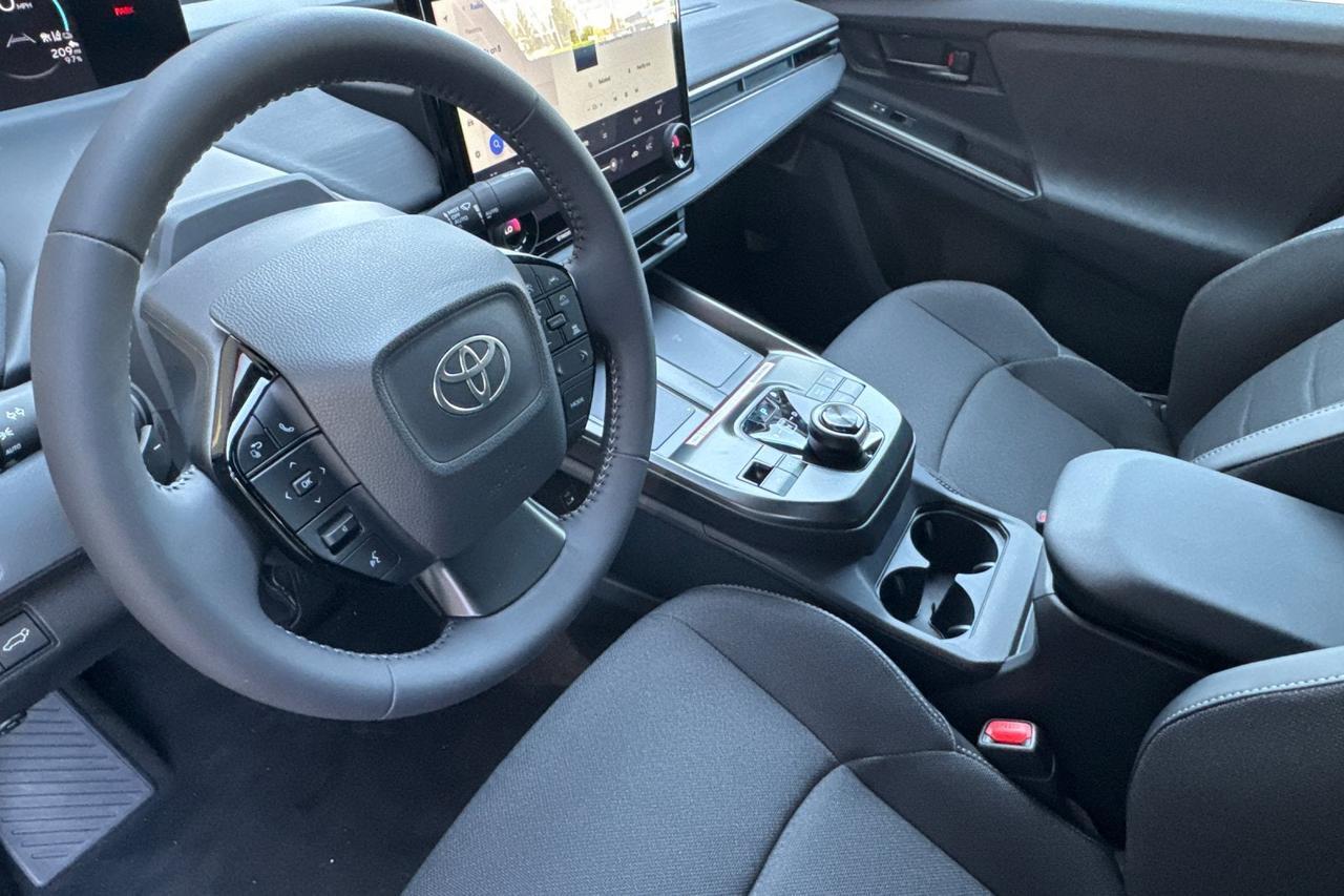 2026 Toyota C-HR SE Roseville CA