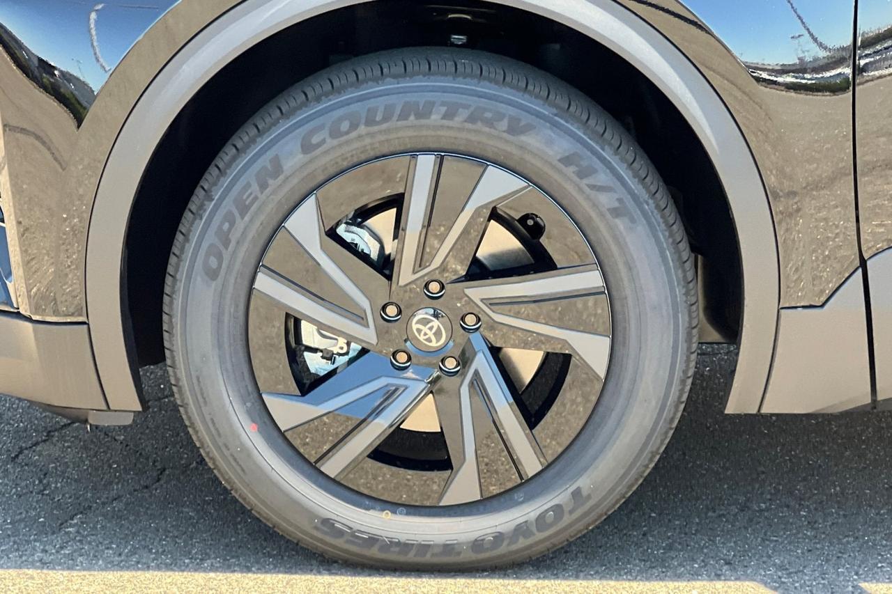 2026 Toyota C-HR SE Roseville CA