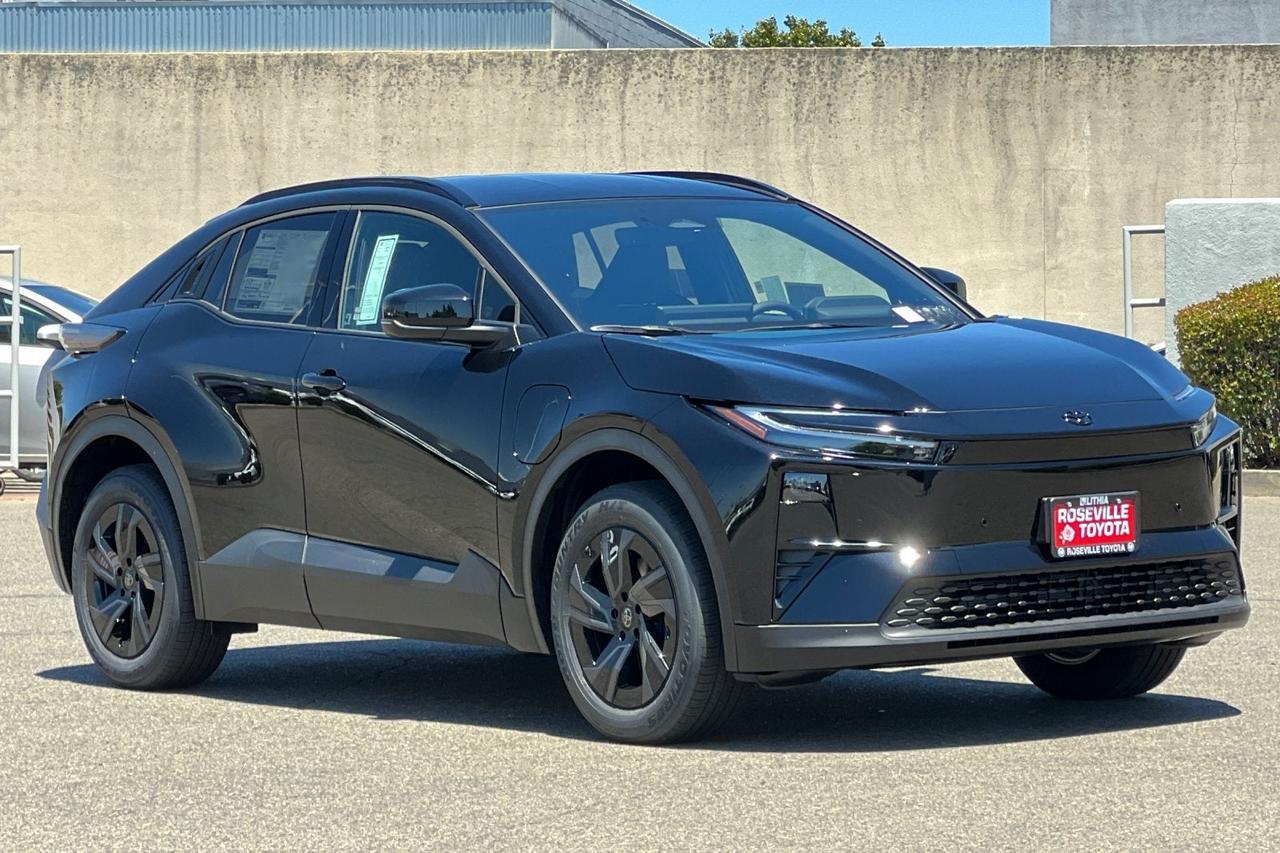 2026 Toyota C-HR SE Roseville CA