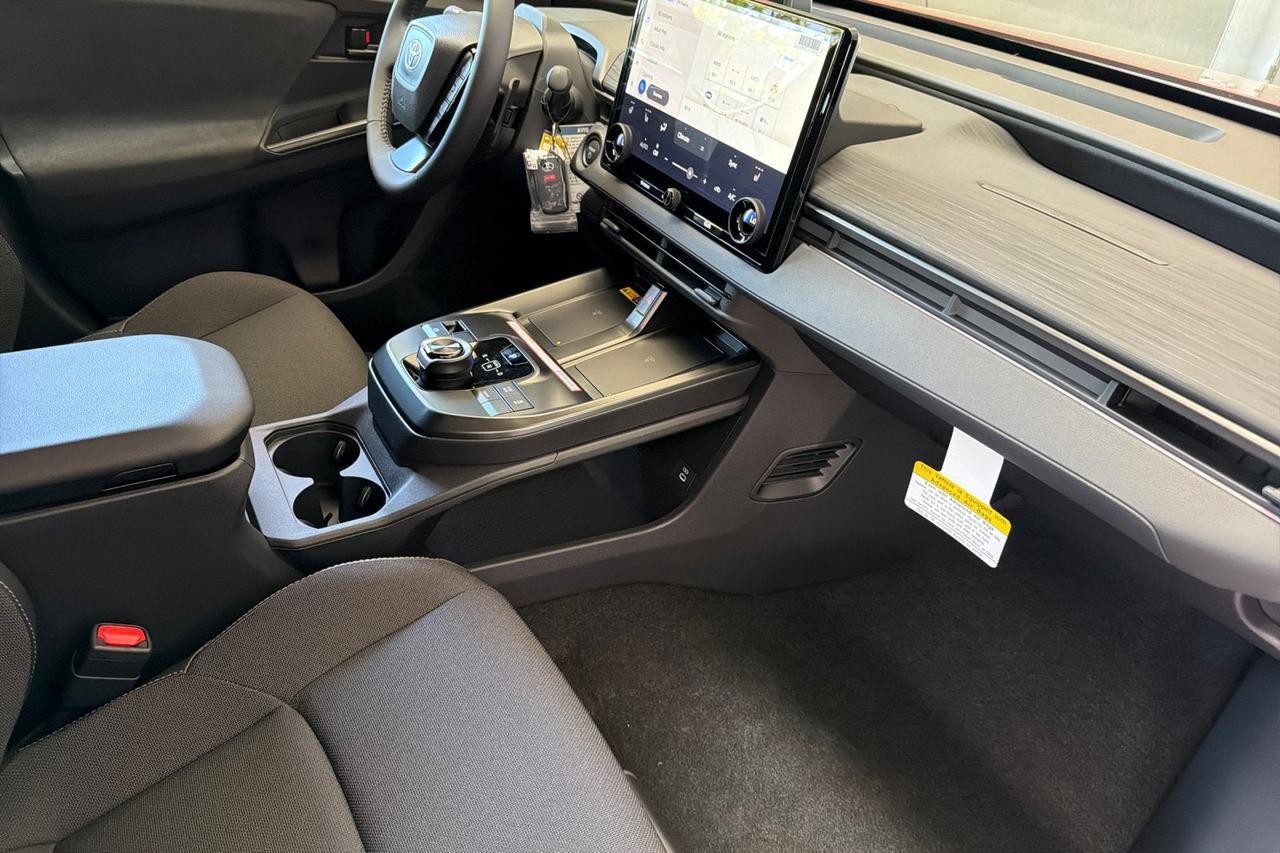 2026 Toyota C-HR SE Roseville CA