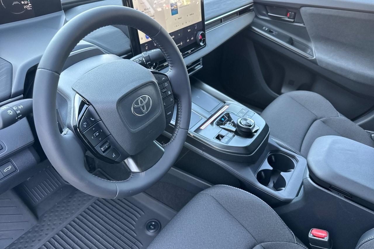 2026 Toyota C-HR SE Roseville CA