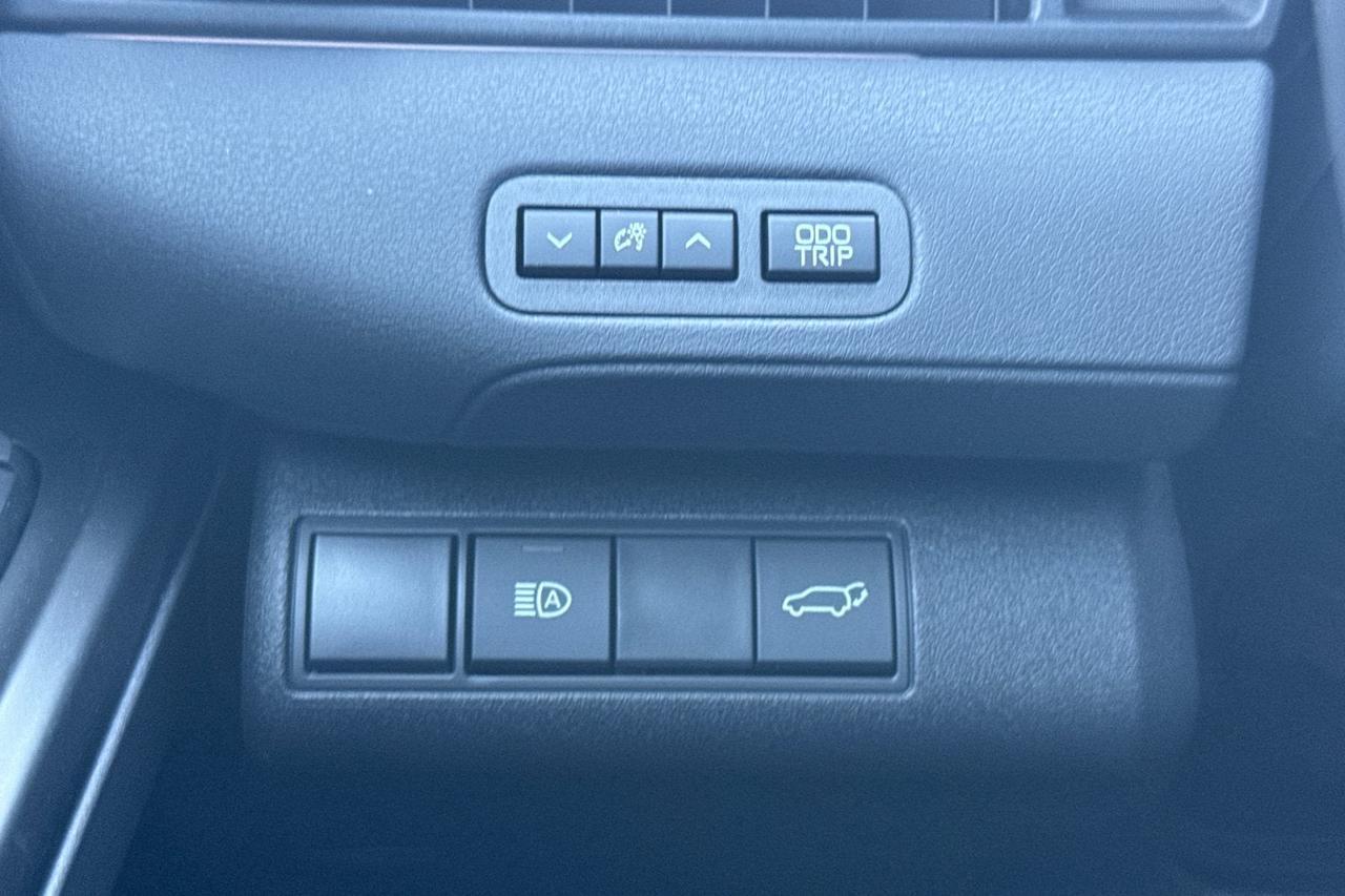 2026 Toyota C-HR SE Roseville CA