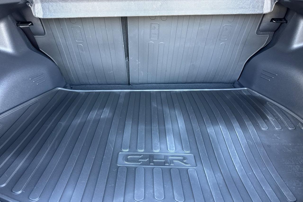 2026 Toyota C-HR SE Roseville CA