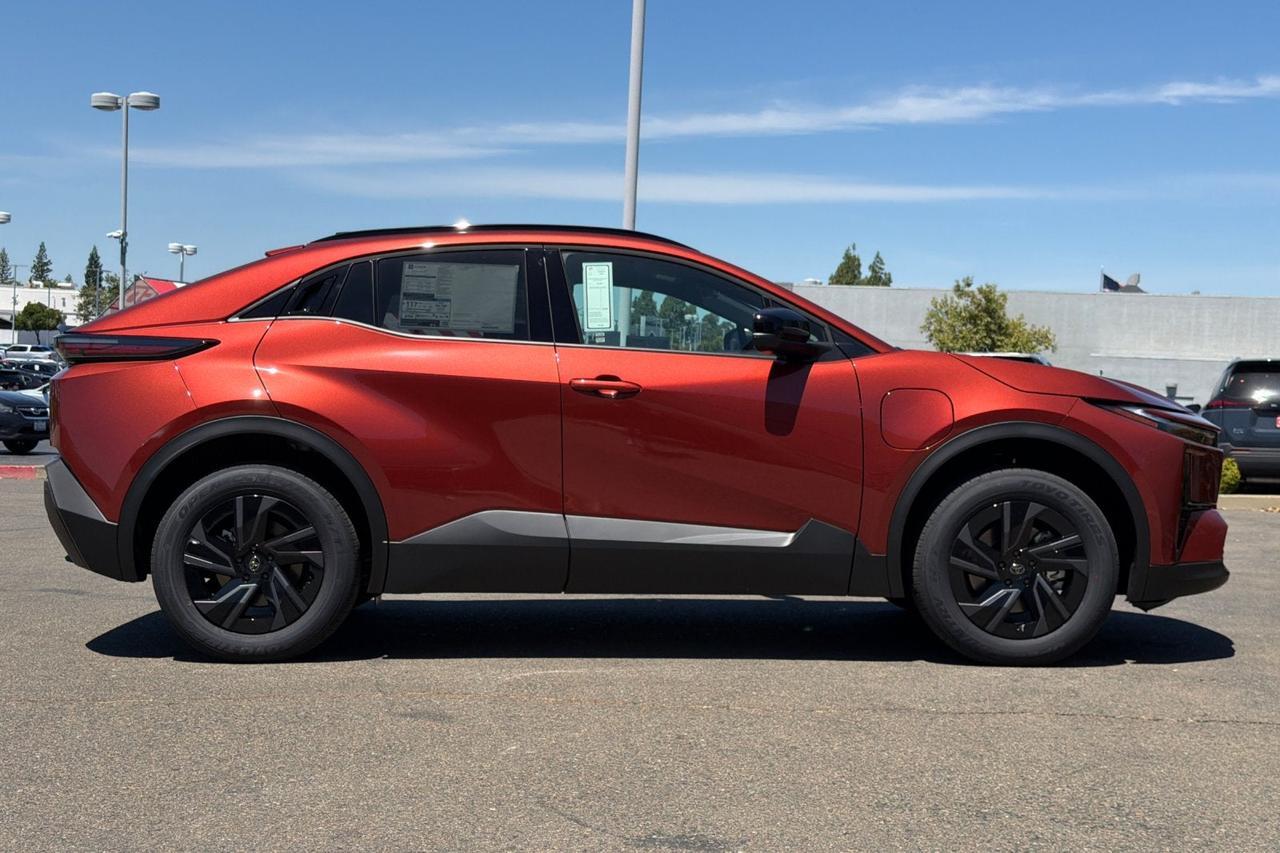 2026 Toyota C-HR SE Roseville CA