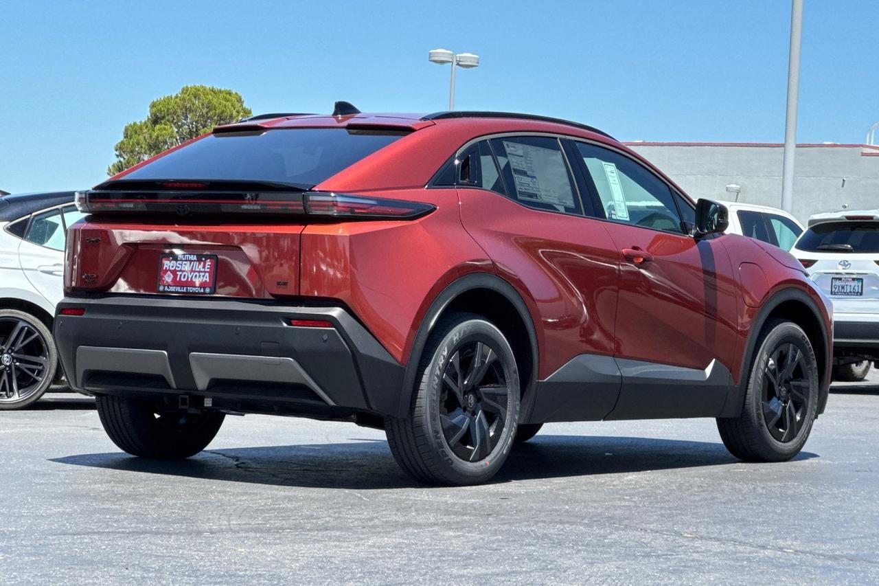 2026 Toyota C-HR SE