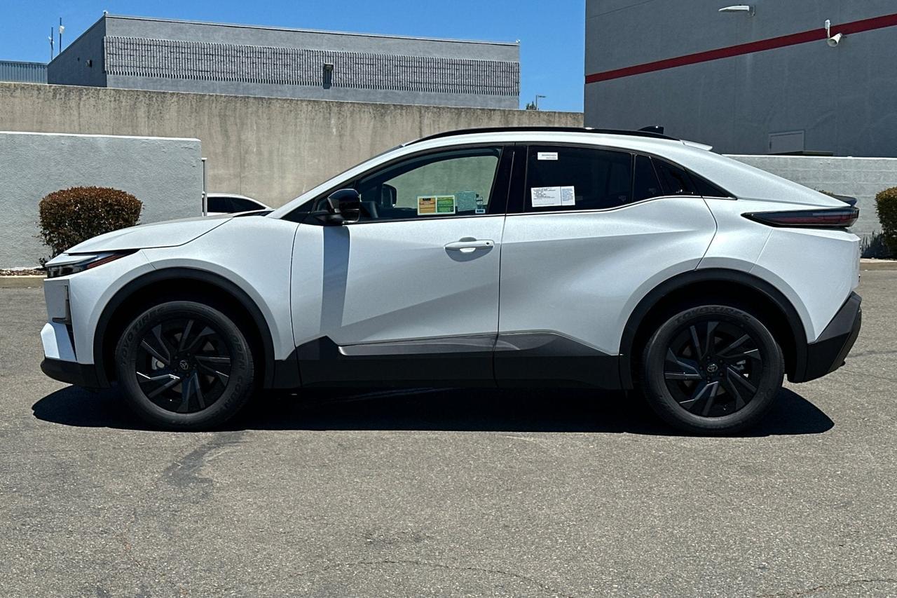 2026 Toyota C-HR SE