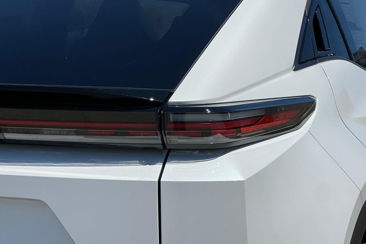 2026 Toyota C-HR SE Roseville CA