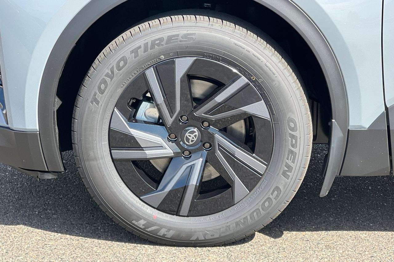 2026 Toyota C-HR SE Roseville CA