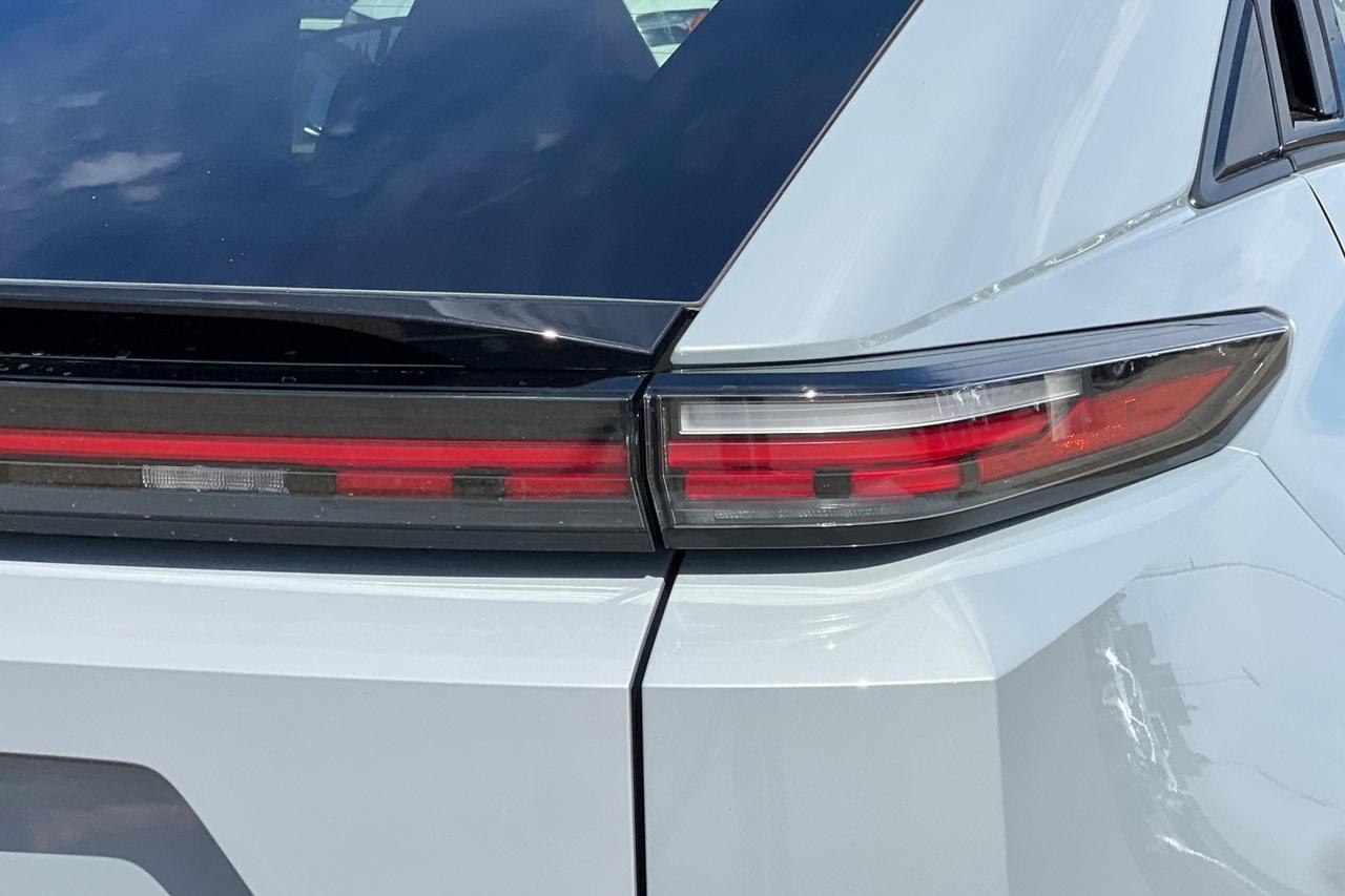 2026 Toyota C-HR SE Roseville CA