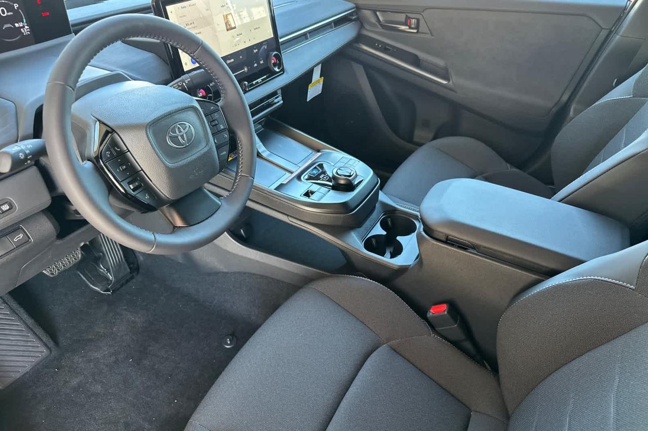 2026 Toyota C-HR SE Roseville CA