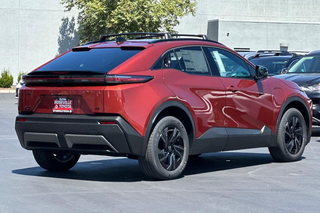 2026 Toyota C-HR SE Roseville CA