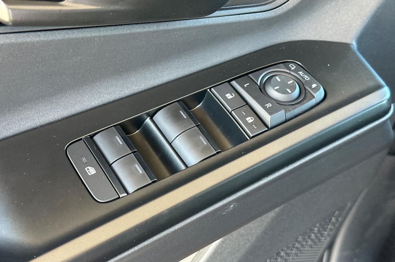 2026 Toyota C-HR SE Roseville CA