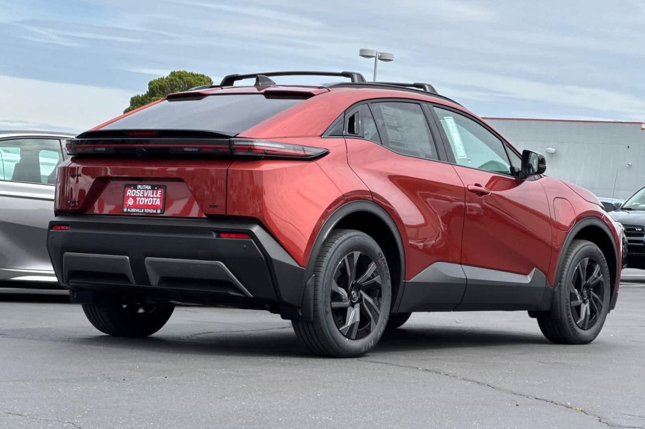 2026 Toyota C-HR SE