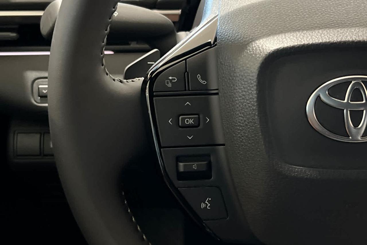 2026 Toyota C-HR SE Roseville CA