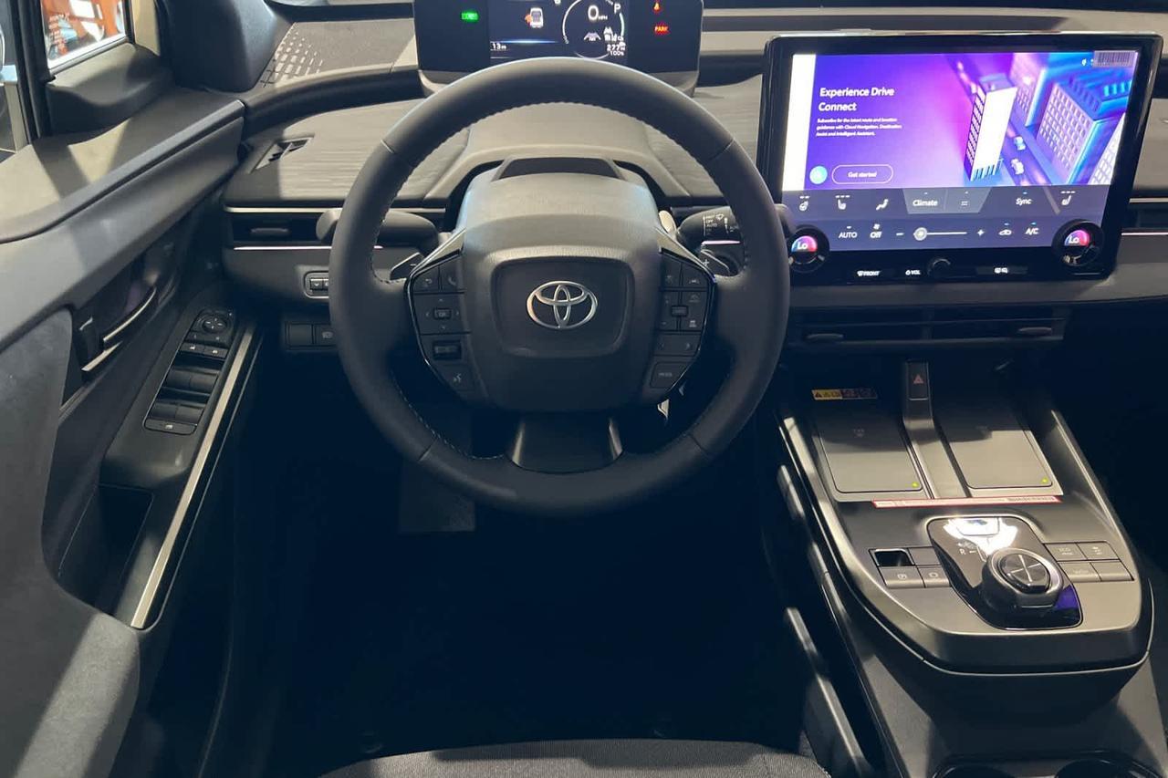 2026 Toyota C-HR SE Roseville CA