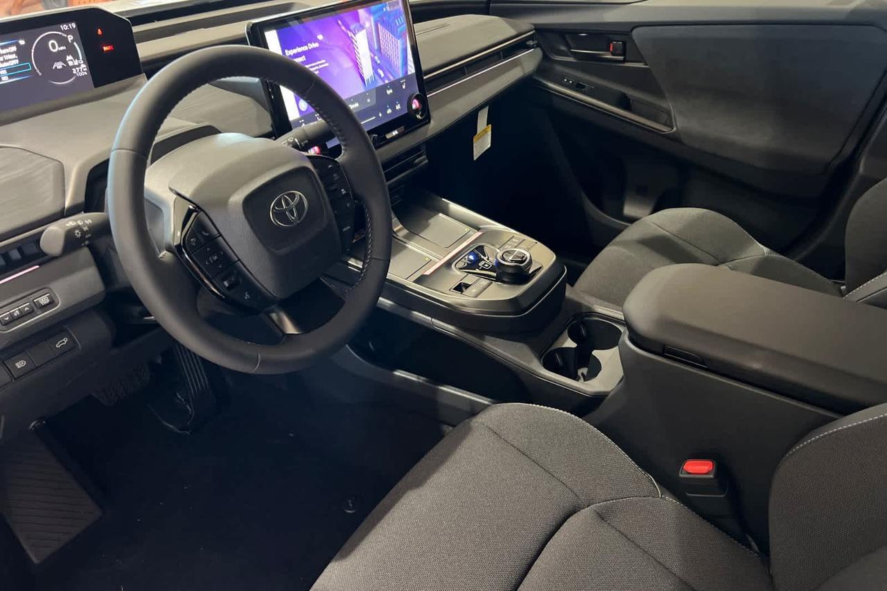 2026 Toyota C-HR SE Roseville CA