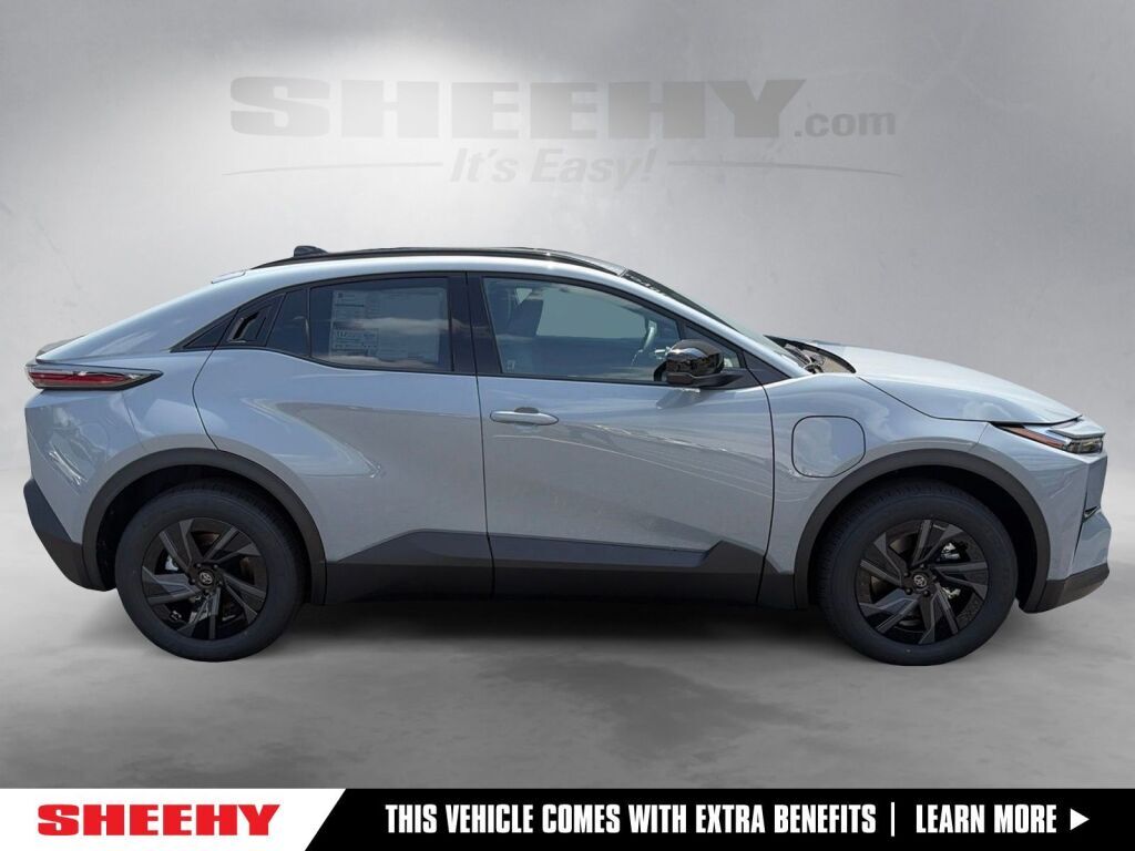 2026 Toyota C-HR SE