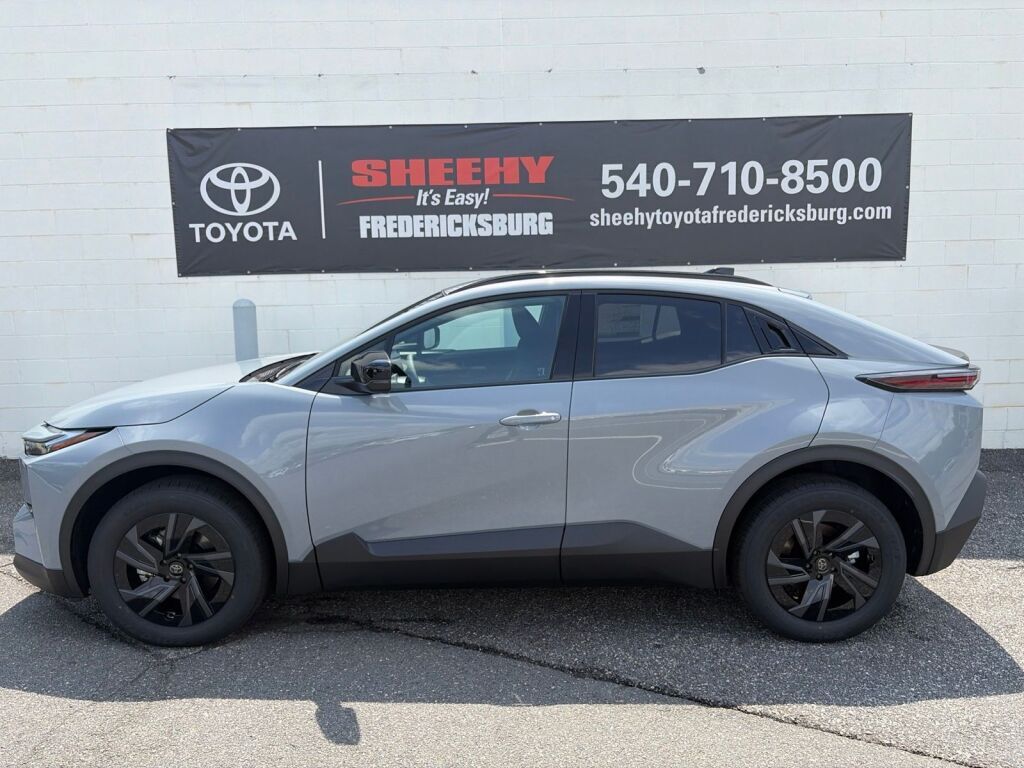 2026 Toyota C-HR SE