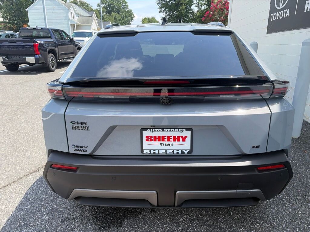 2026 Toyota C-HR SE Fredericksburg VA