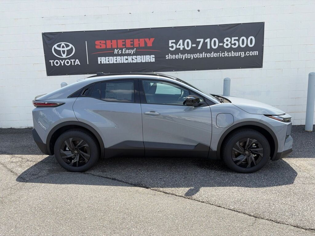 2026 Toyota C-HR SE Fredericksburg VA