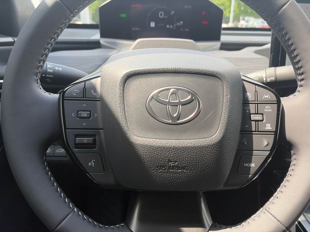 2026 Toyota C-HR SE Fredericksburg VA