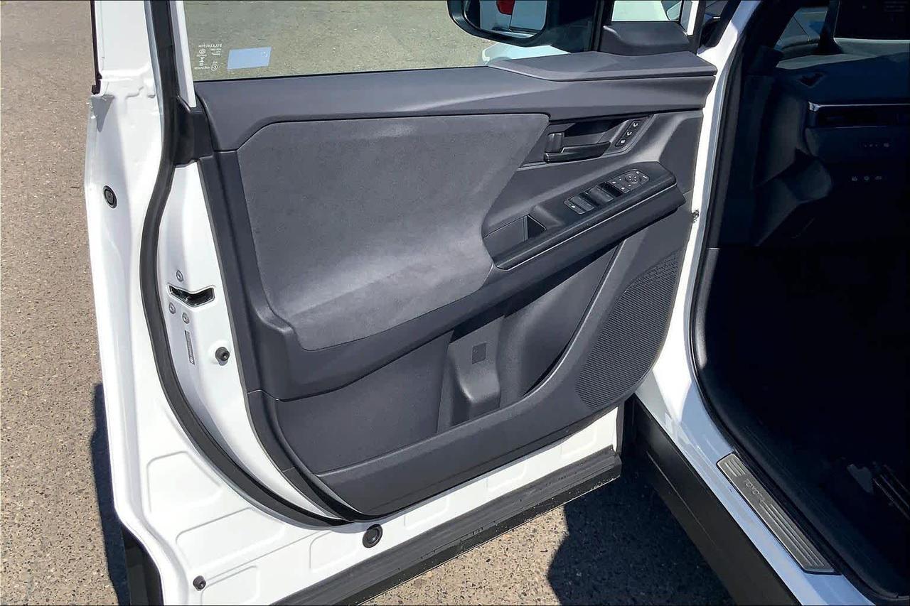 2026 Toyota C-HR XSE Folsom CA
