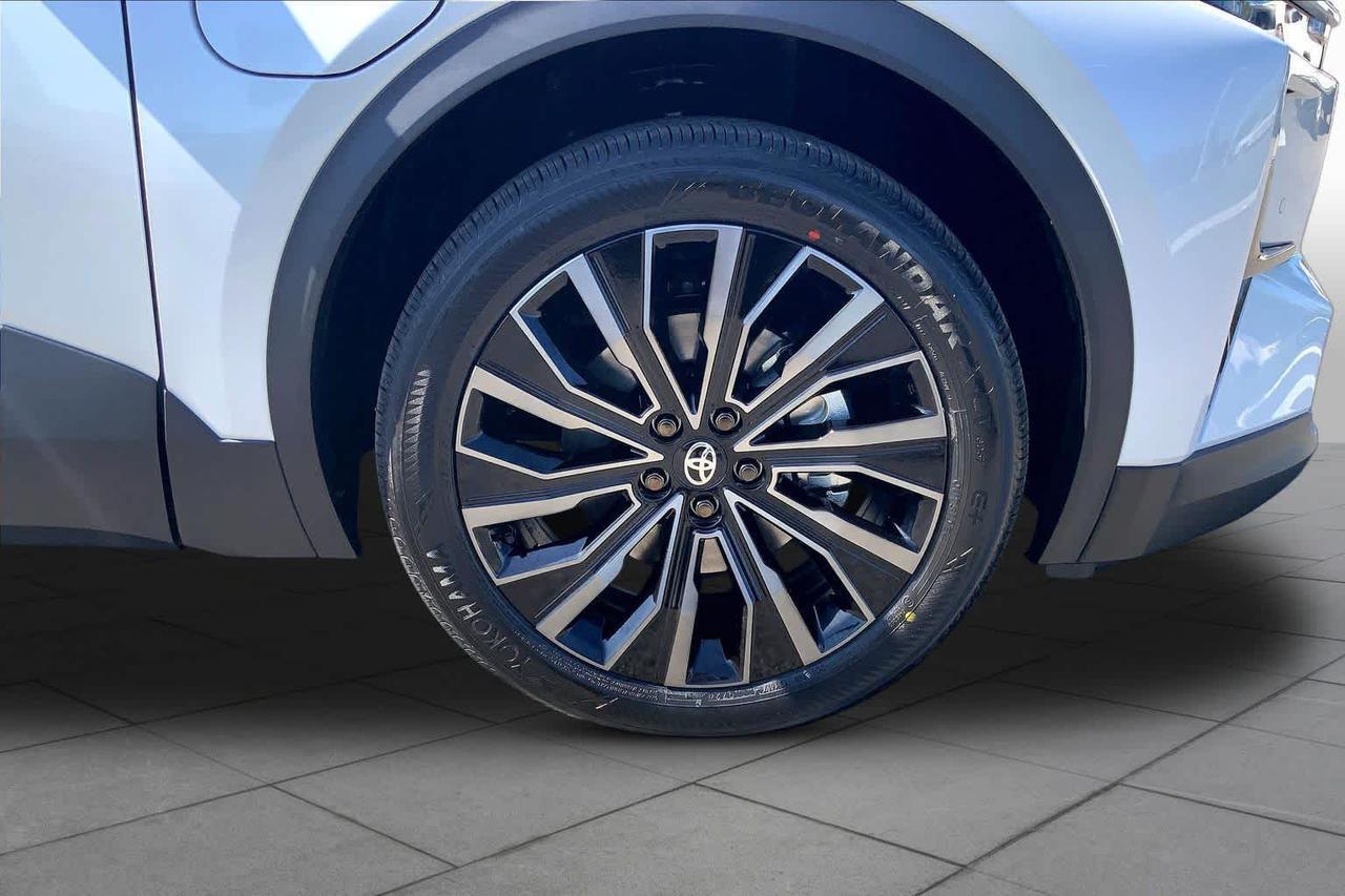 2026 Toyota C-HR XSE Folsom CA