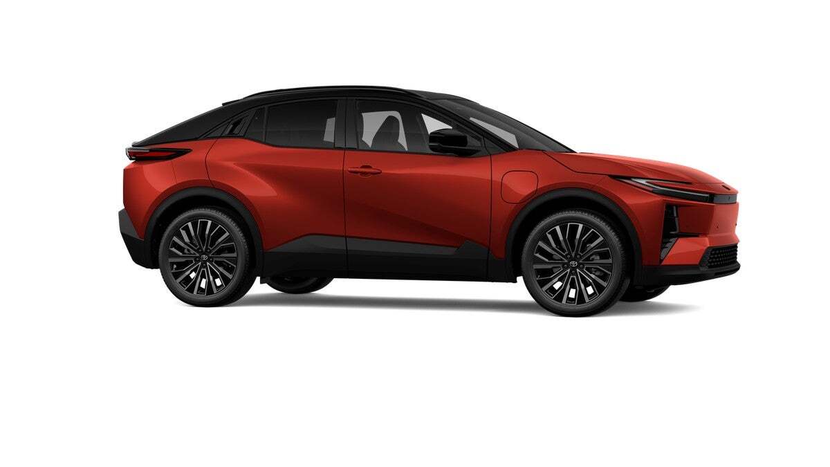 2026 Toyota C-HR XSE Roseville CA