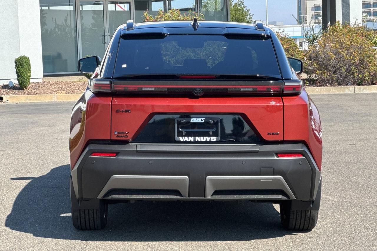 2026 Toyota C-HR XSE Roseville CA
