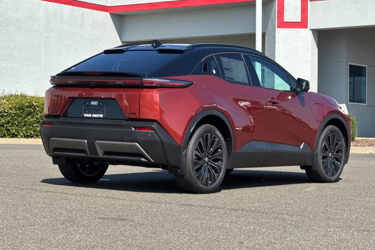 2026 Toyota C-HR XSE
