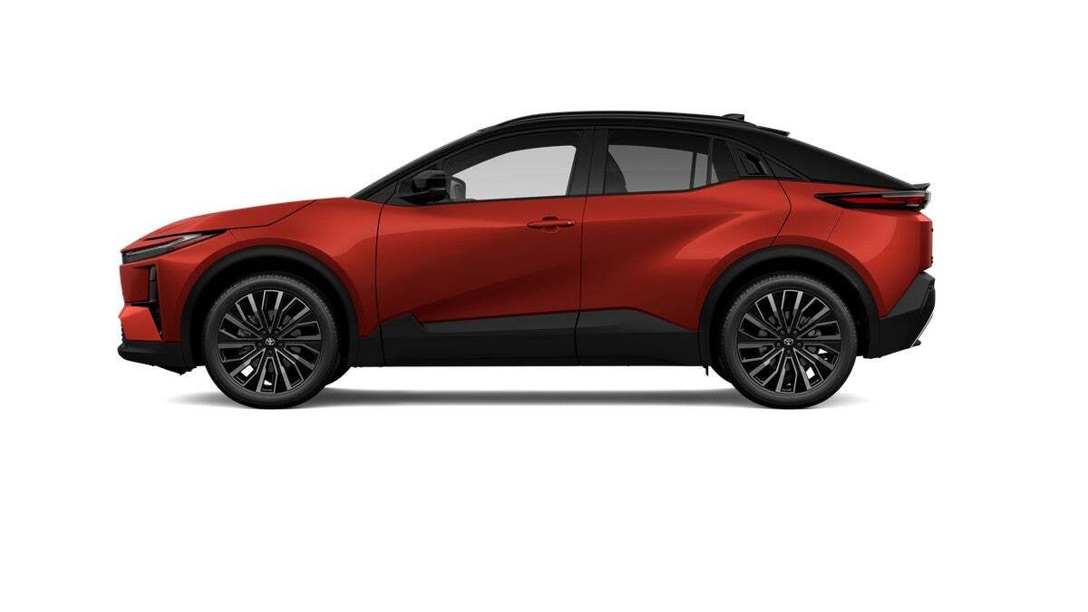 2026 Toyota C-HR XSE Roseville CA
