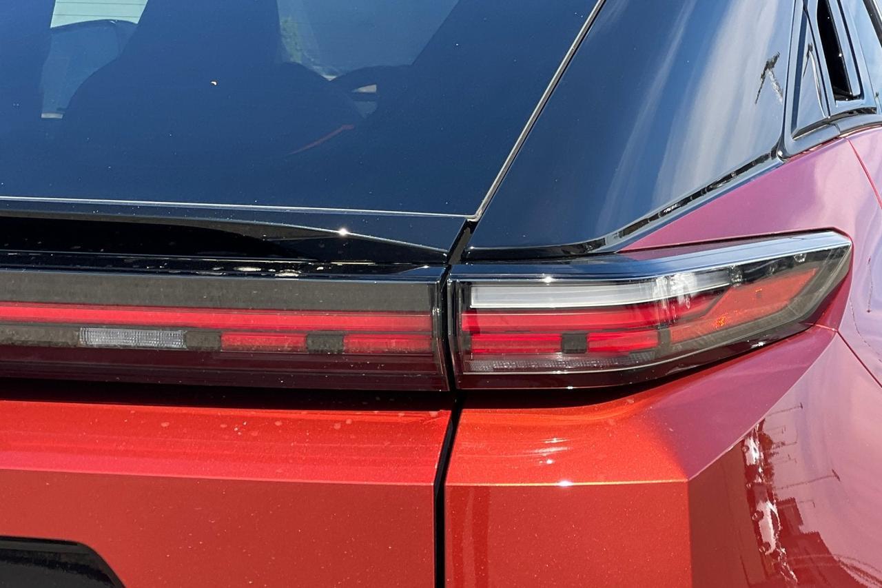 2026 Toyota C-HR XSE Roseville CA