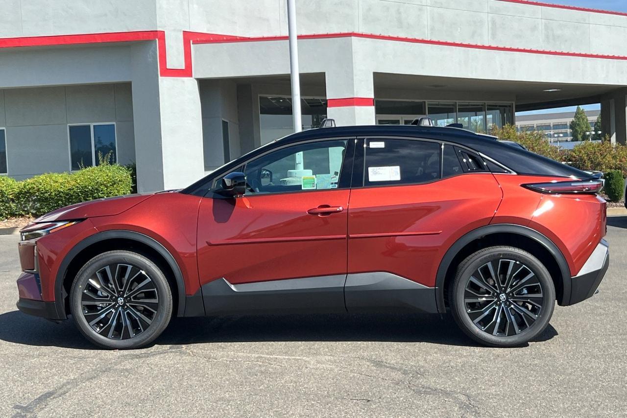 2026 Toyota C-HR XSE Roseville CA