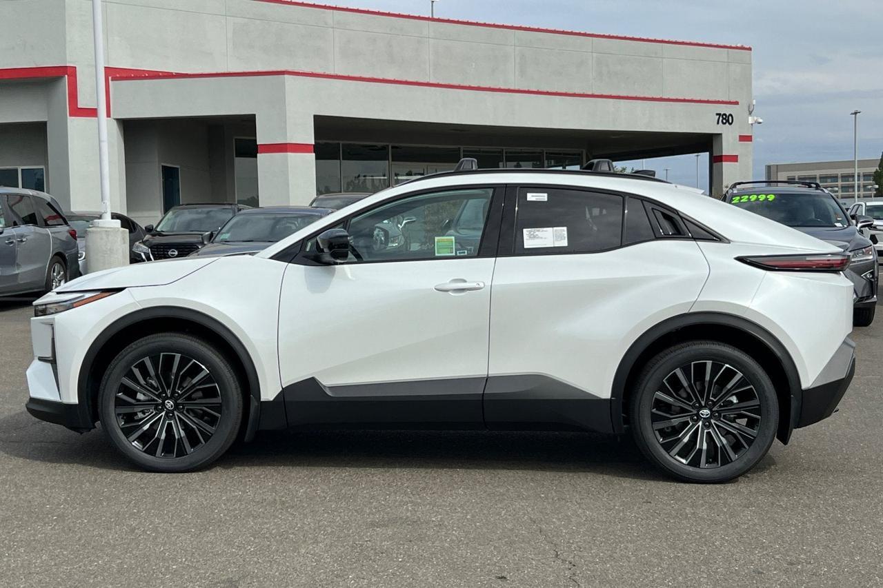 2026 Toyota C-HR XSE Roseville CA