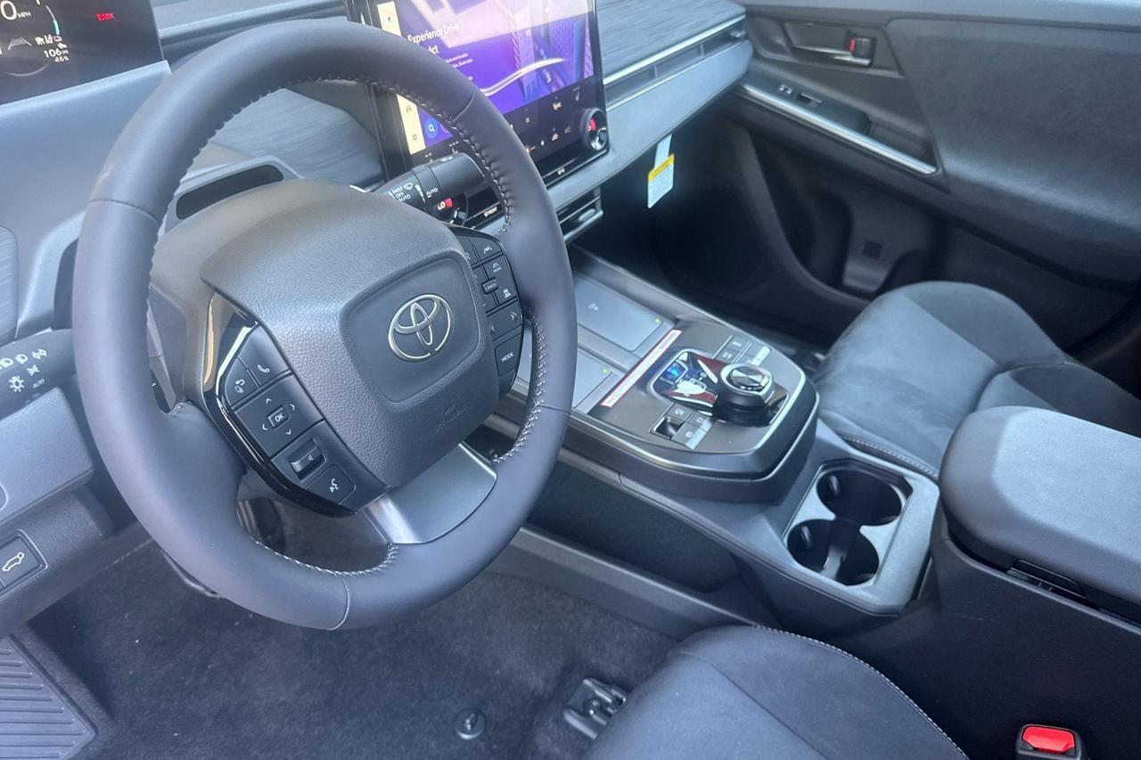 2026 Toyota C-HR XSE Roseville CA