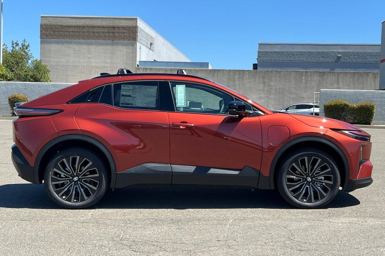 2026 Toyota C-HR XSE Roseville CA