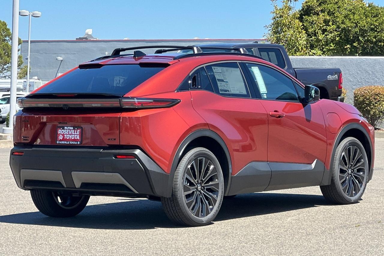 2026 Toyota C-HR XSE