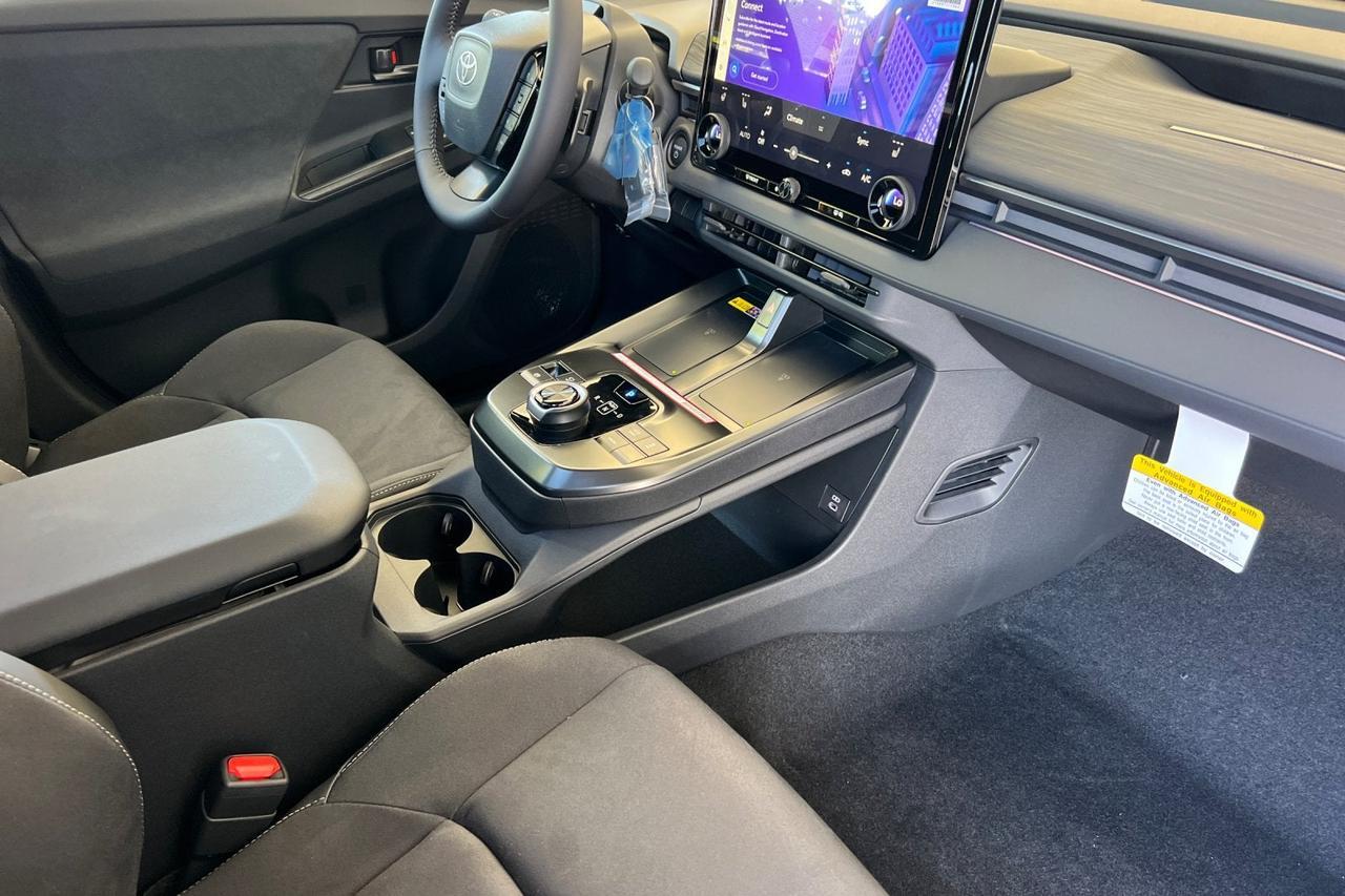 2026 Toyota C-HR XSE Roseville CA