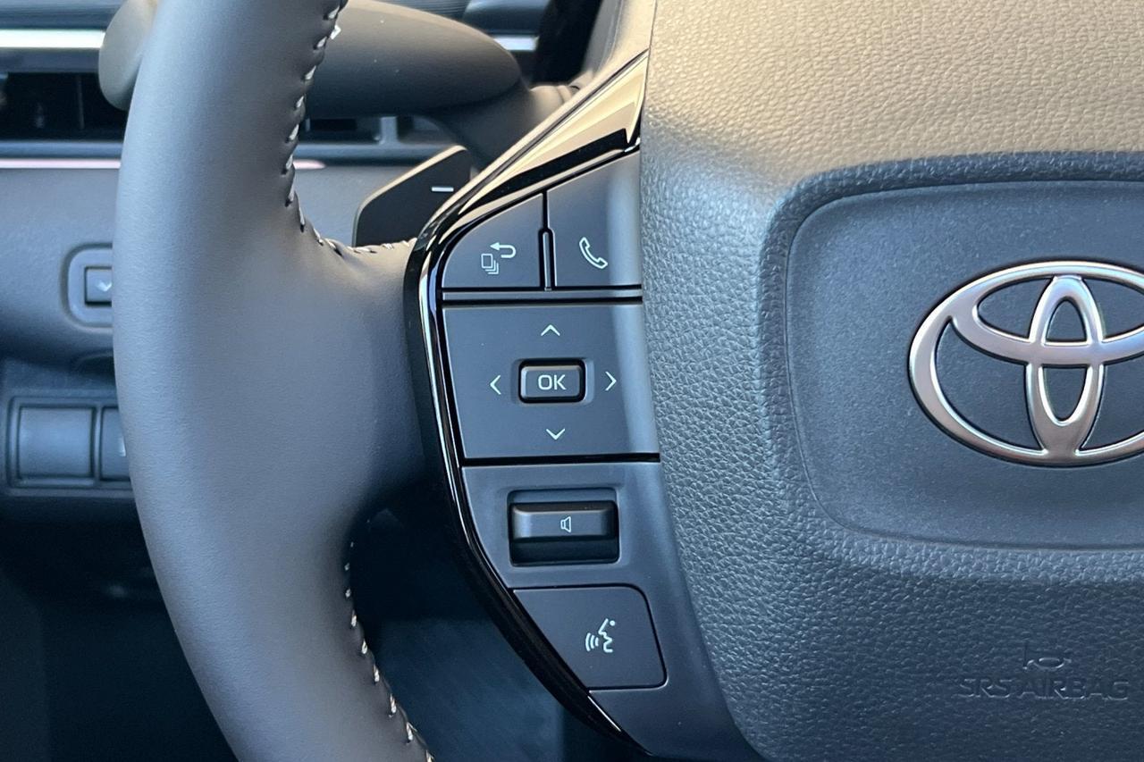 2026 Toyota C-HR XSE Roseville CA