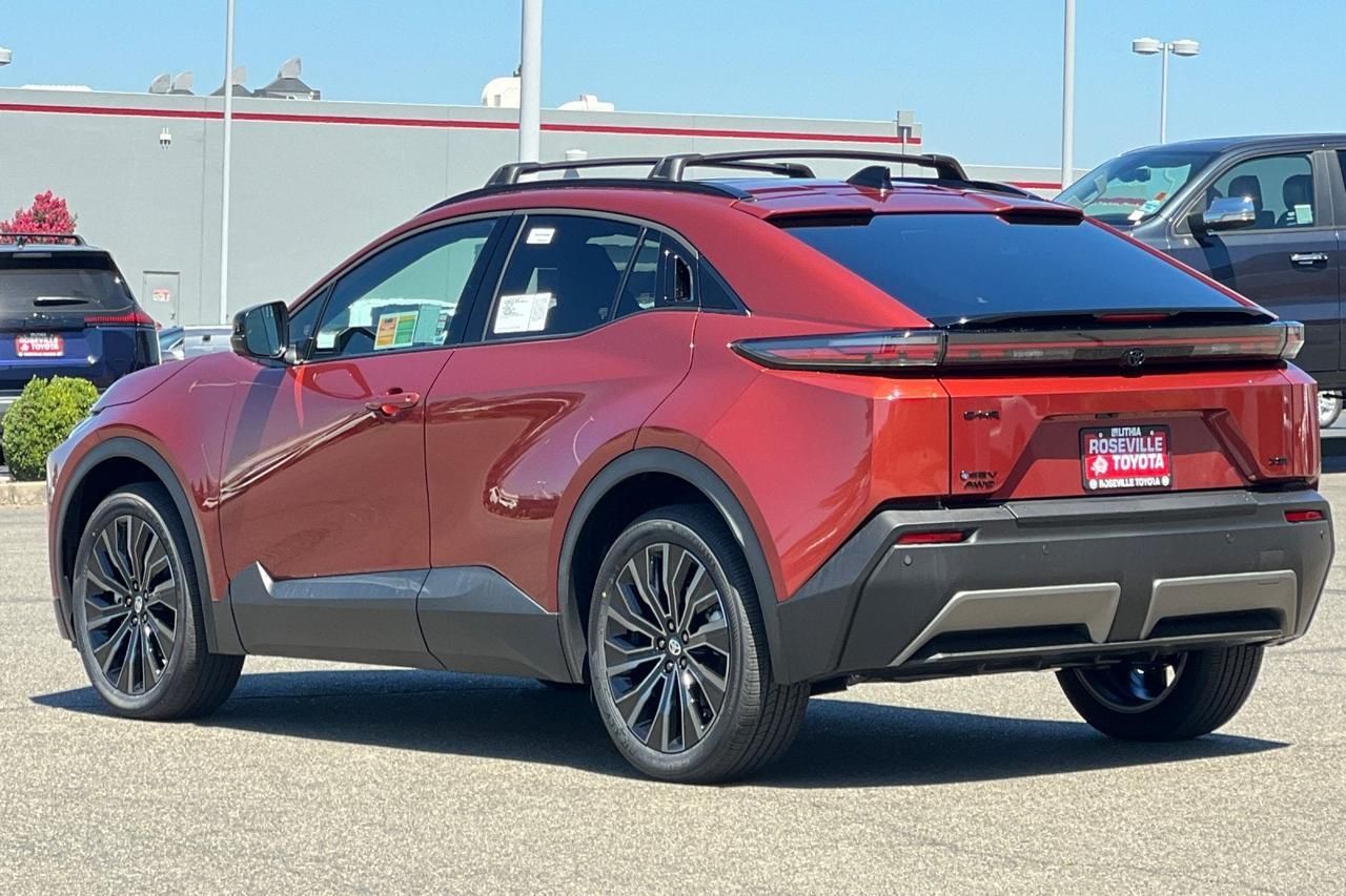 2026 Toyota C-HR XSE Roseville CA
