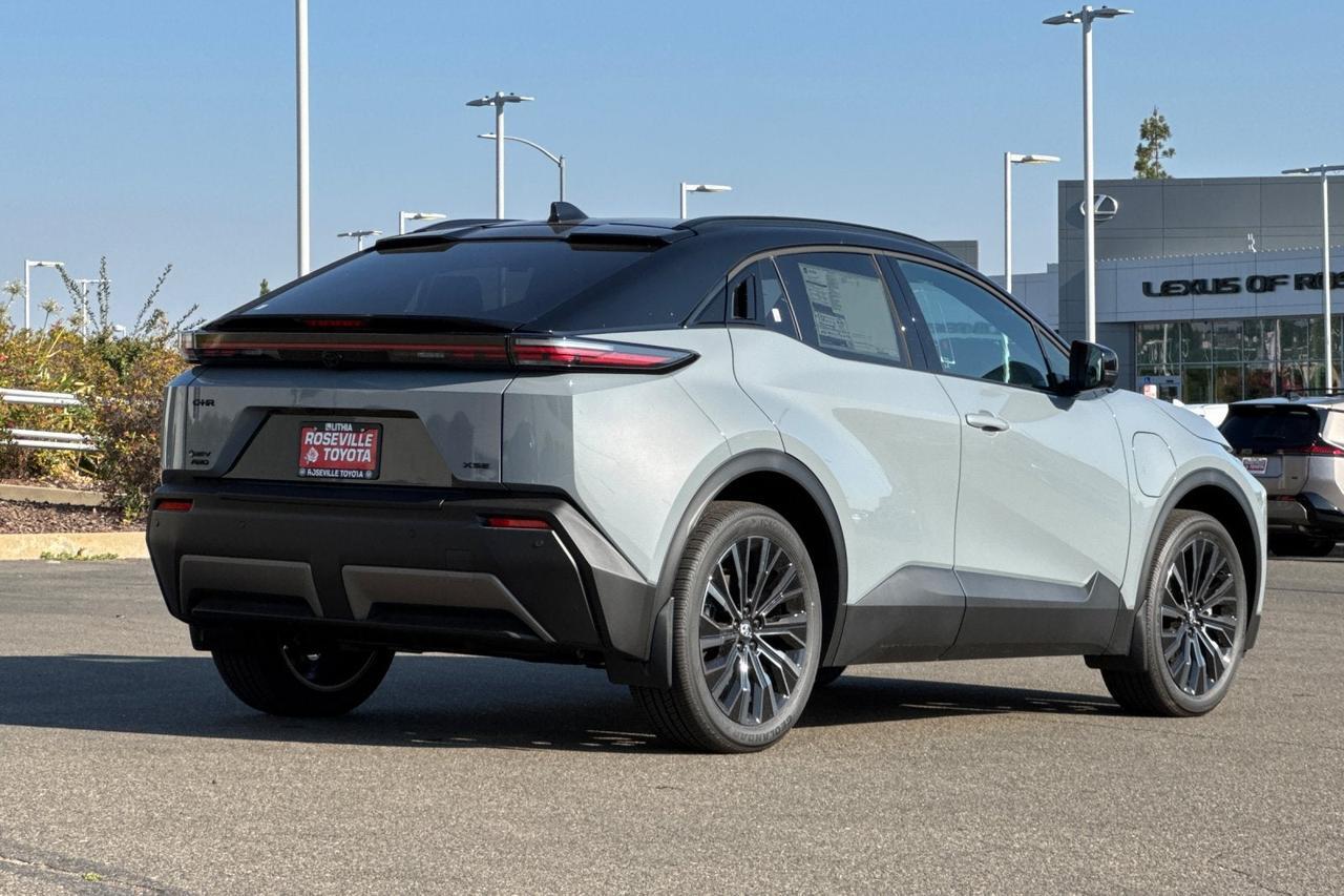 2026 Toyota C-HR XSE