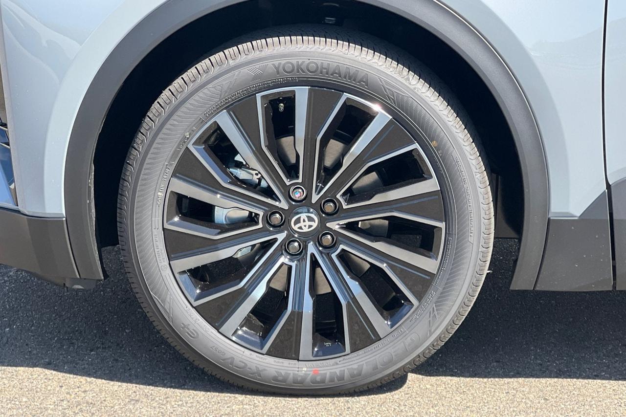 2026 Toyota C-HR XSE Roseville CA