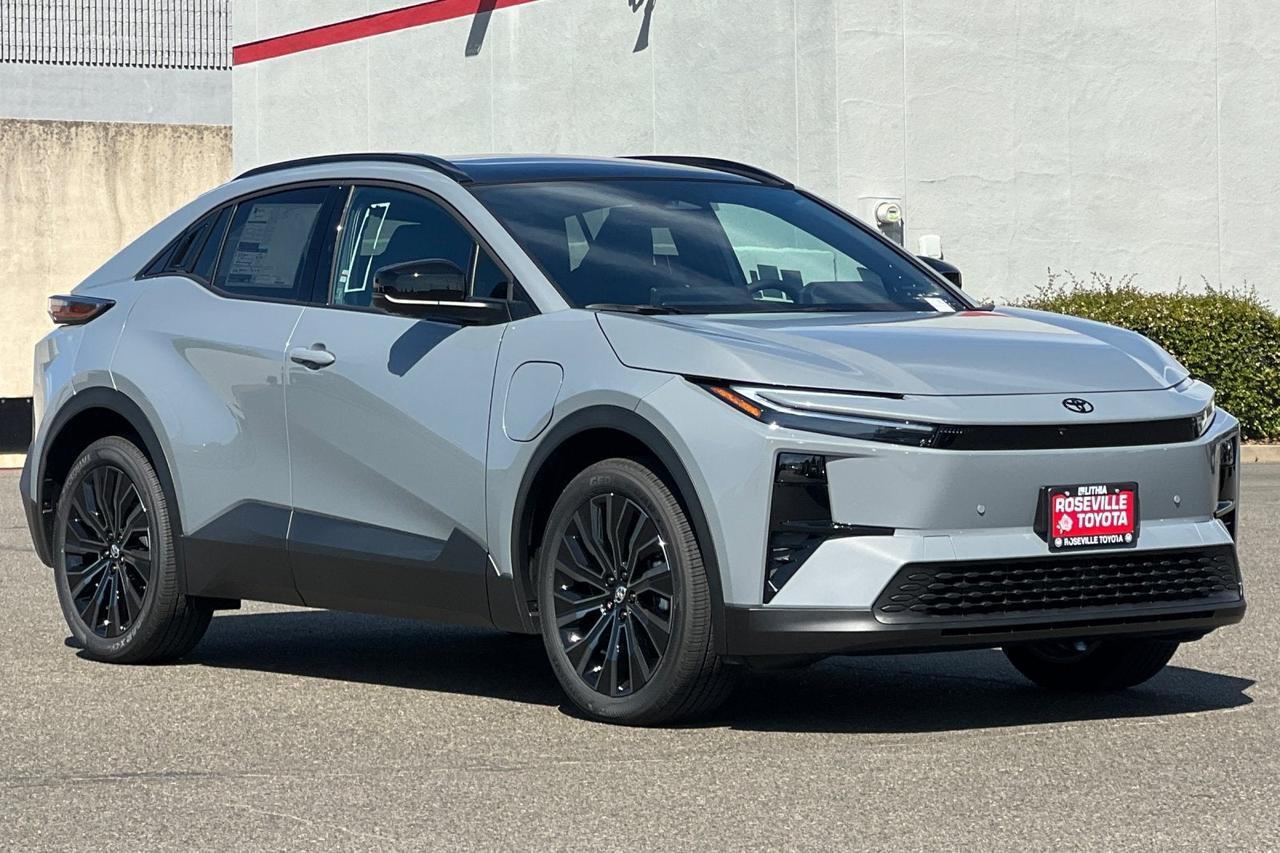2026 Toyota C-HR XSE Roseville CA