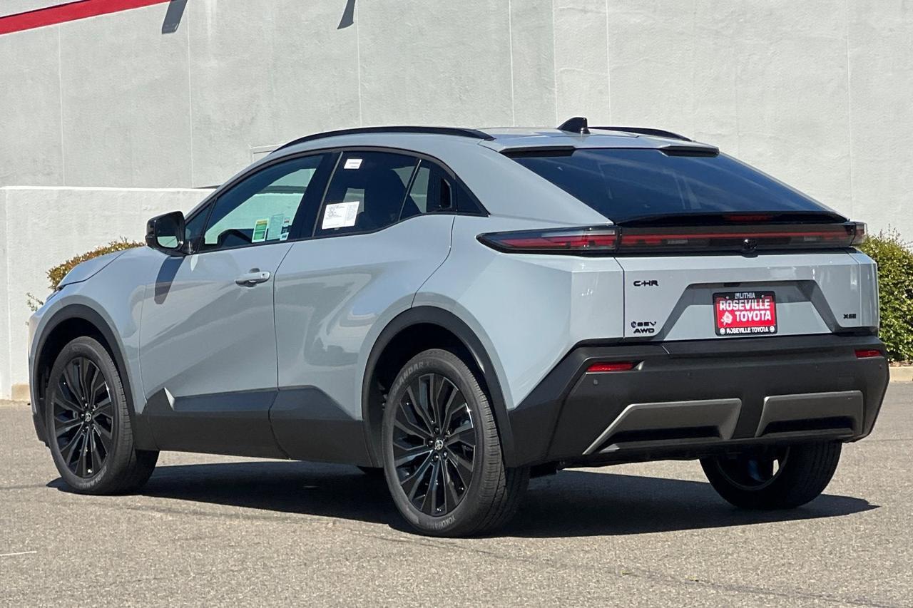 2026 Toyota C-HR XSE Roseville CA