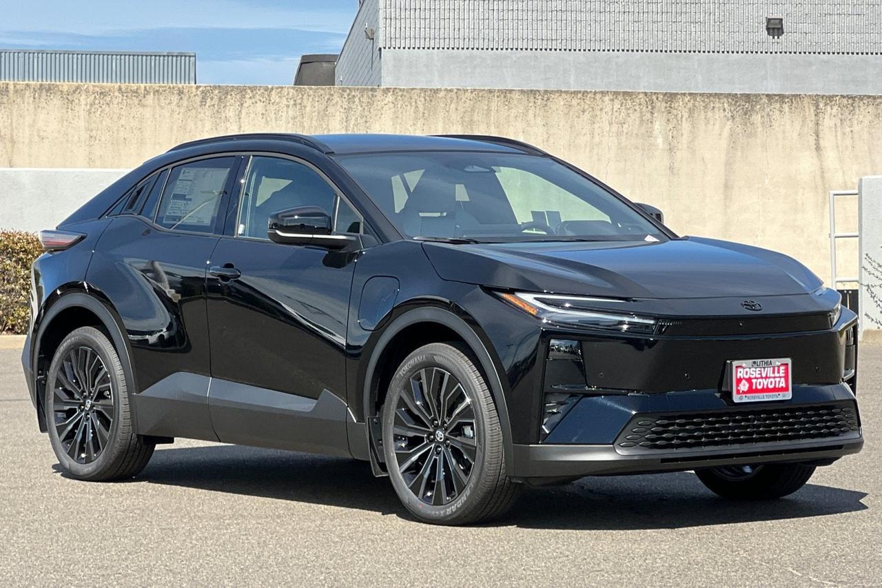 2026 Toyota C-HR XSE Roseville CA
