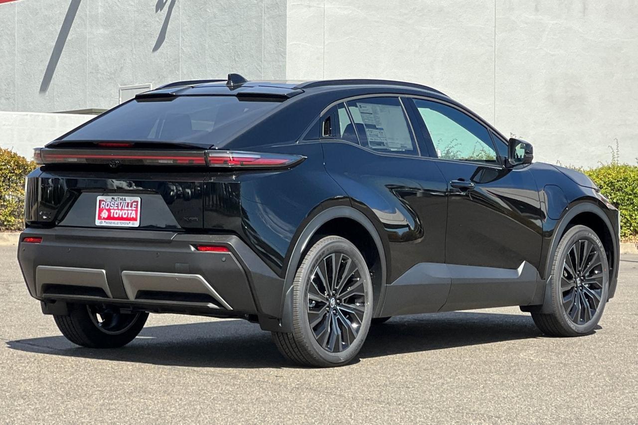 2026 Toyota C-HR XSE Roseville CA