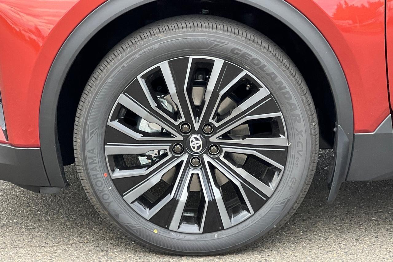 2026 Toyota C-HR XSE Roseville CA