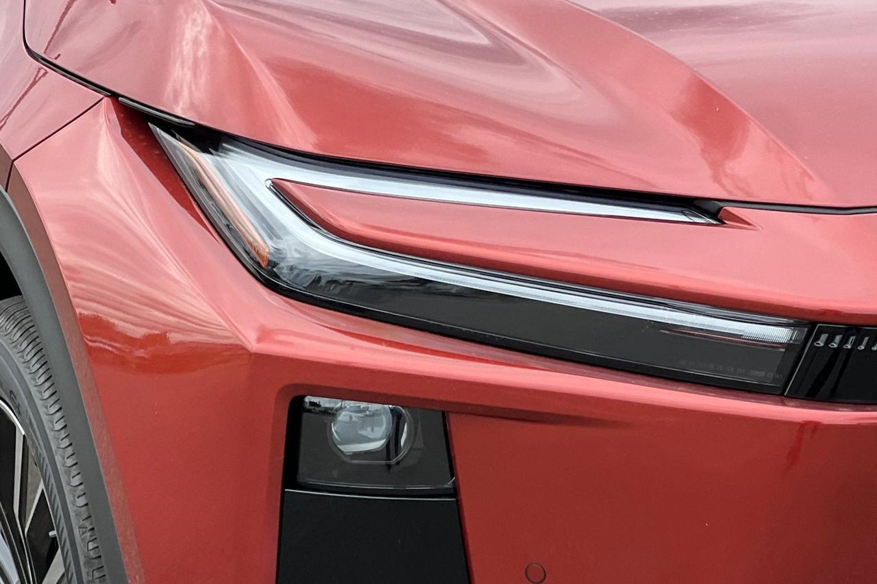 2026 Toyota C-HR XSE Roseville CA