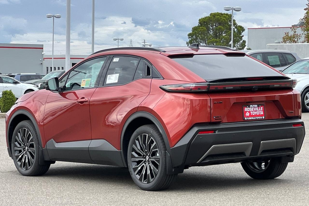 2026 Toyota C-HR XSE Roseville CA