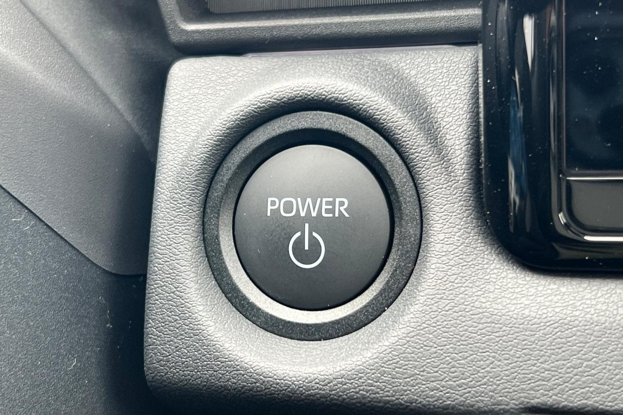 2026 Toyota C-HR XSE Roseville CA